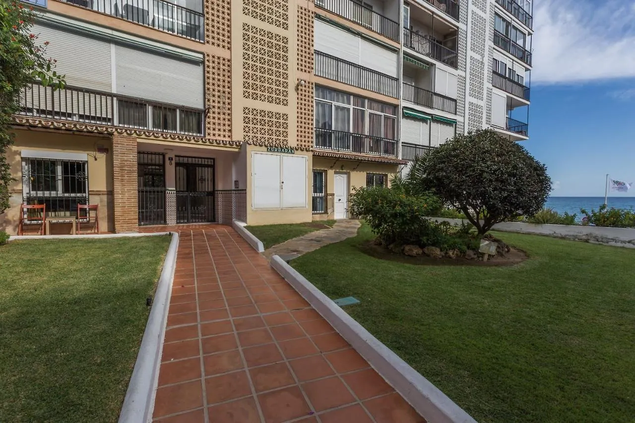 Beachfront Calahonda Apartment Mijas 0*,  Spanien